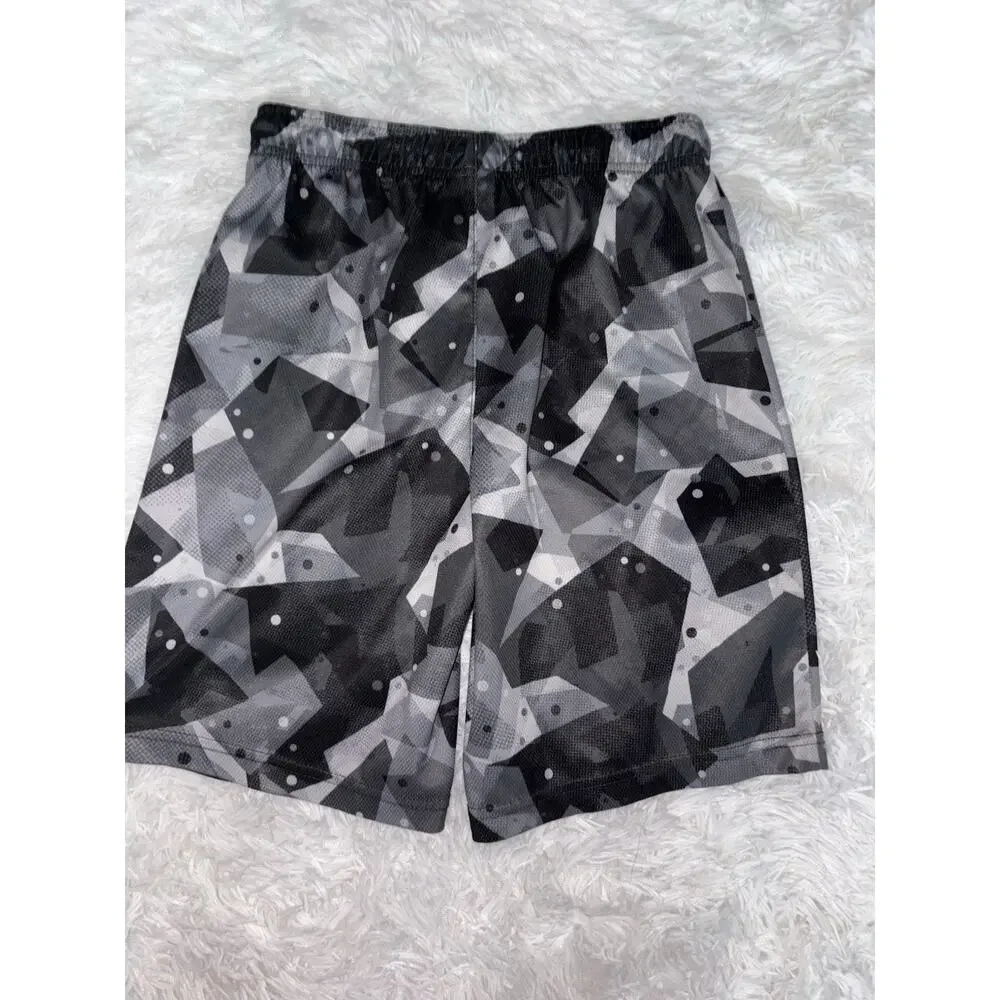 Children’s Place Sport Boys 7/8 Gray Design Sport Shorts. Great Shape. Comf